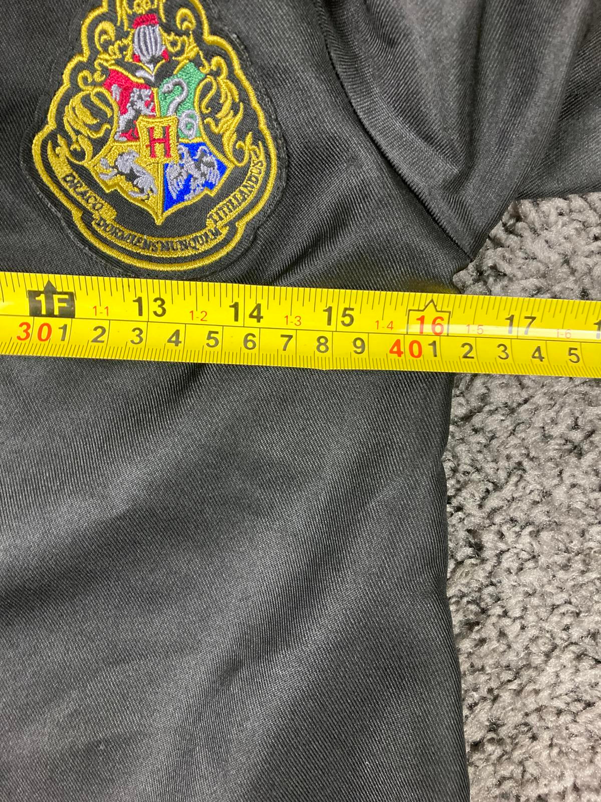 Harry Potter Hogwarts Robe Kids Disguise Hufflepuff Black Costume Sz Medium 7-8