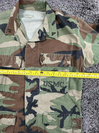 Vintage USMC M81 Woodland Camo BDU Combat Coat Jacket  Regular Rank Pins Sz S