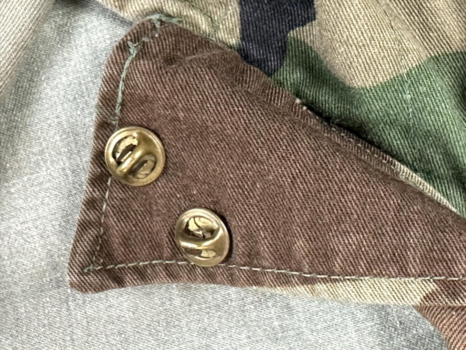 Vintage USMC M81 Woodland Camo BDU Combat Coat Jacket  Regular Rank Pins Sz S