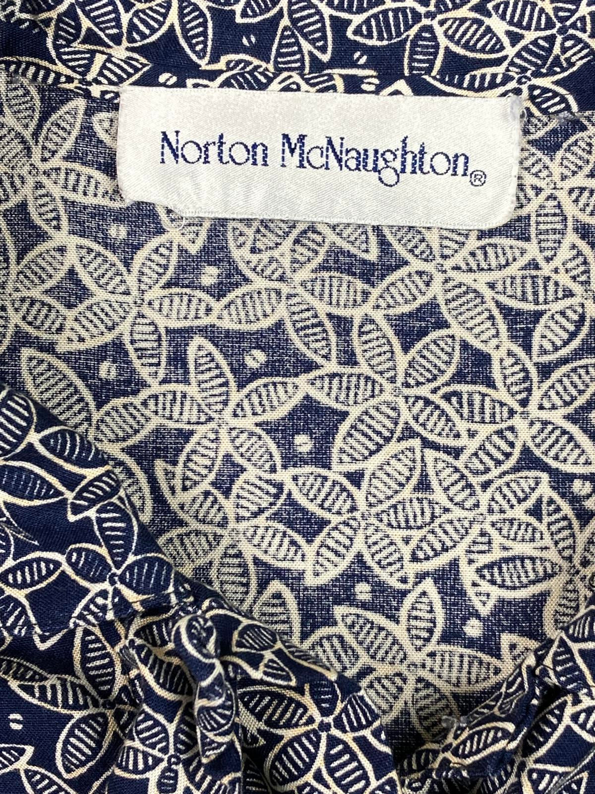Norton McNaughton Vintage Women’s Shirt Sz L Navy Leaf Print Button Front Top