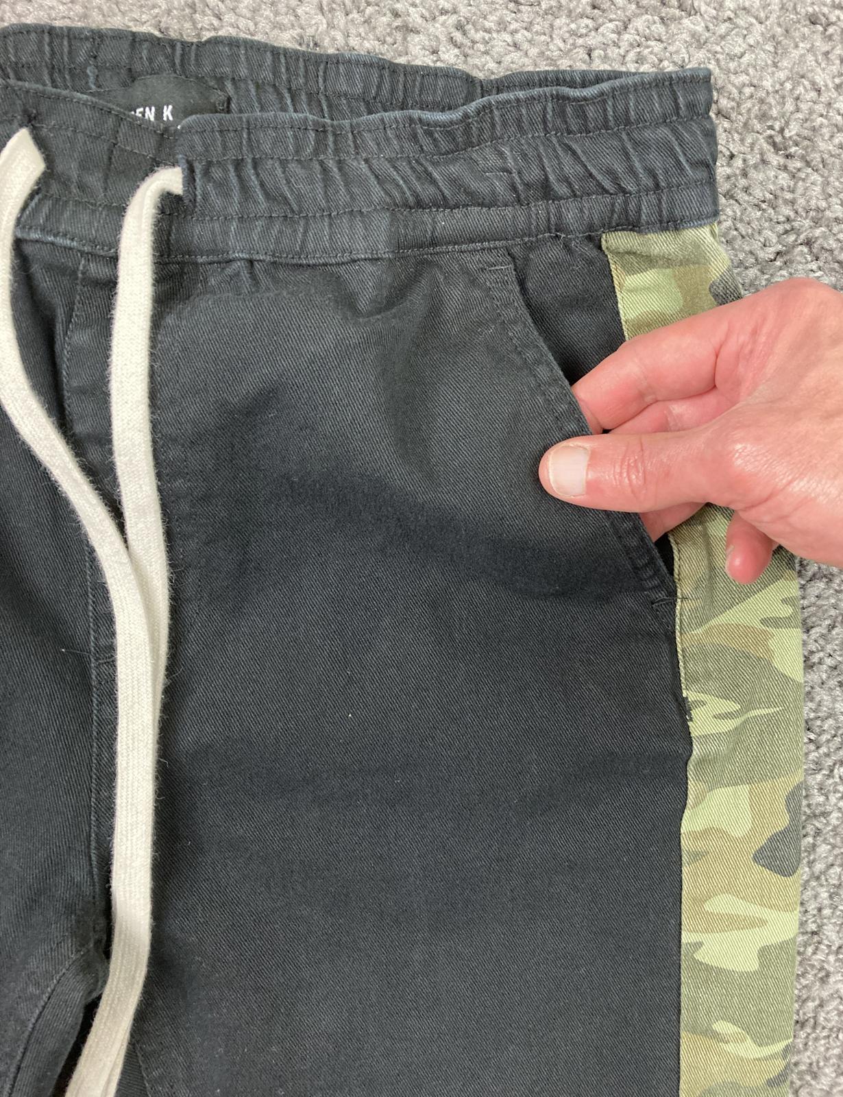 Kayden K Men's Black Skinny Pants Camo Side Stripe Ankle Zip Drawstring Size M