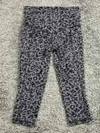 Athleta Salutation II Capri Leggings Gray Leopard Stash Pockets Yoga Pants XSP