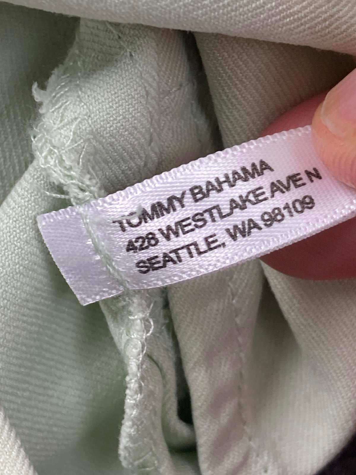 Tommy Bahama Original Fit Light Green Silk Shirt Men’s XL Short Sleeve