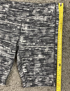 Athleta Chaturanga Jammer 9" Biker Shorts Women's Black Gray Geometric Sz Small