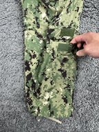 US Navy NWU Type III Camo Cargo Pants Men AOR2 Digital Green Sz Small Short