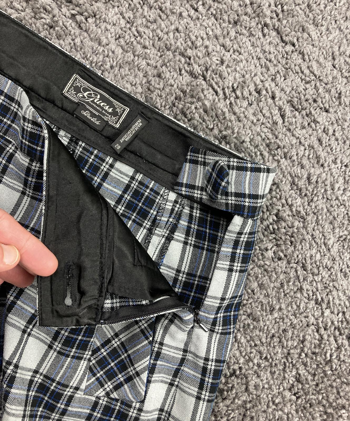 Guess Women Plaid Mini Skirt Size 28 Blue Gray Y2K Style Zip Closure