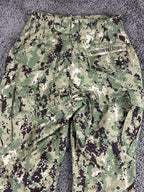 US Navy NWU Type III Camo Cargo Pants Men AOR2 Digital Green Sz Small Short