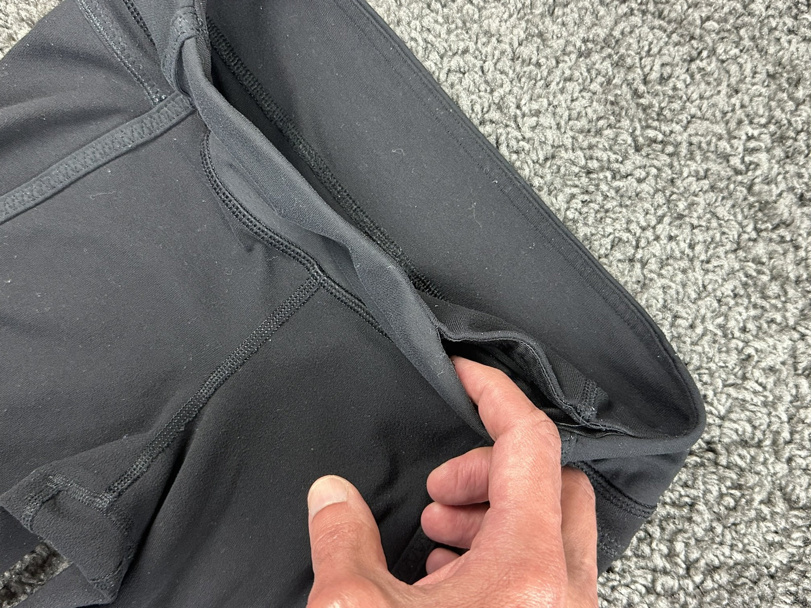 Lululemon Black Tall Leggings Athletic Yoga Pants 34 Inseam High Rise Size 2