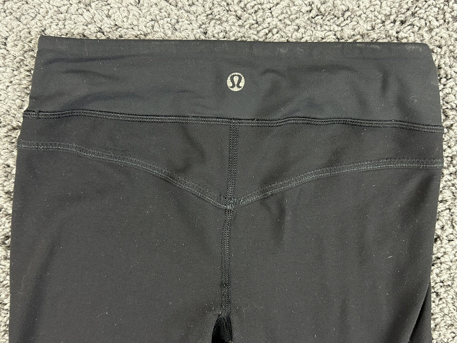 Lululemon Black Tall Leggings Athletic Yoga Pants 34 Inseam High Rise Size 2