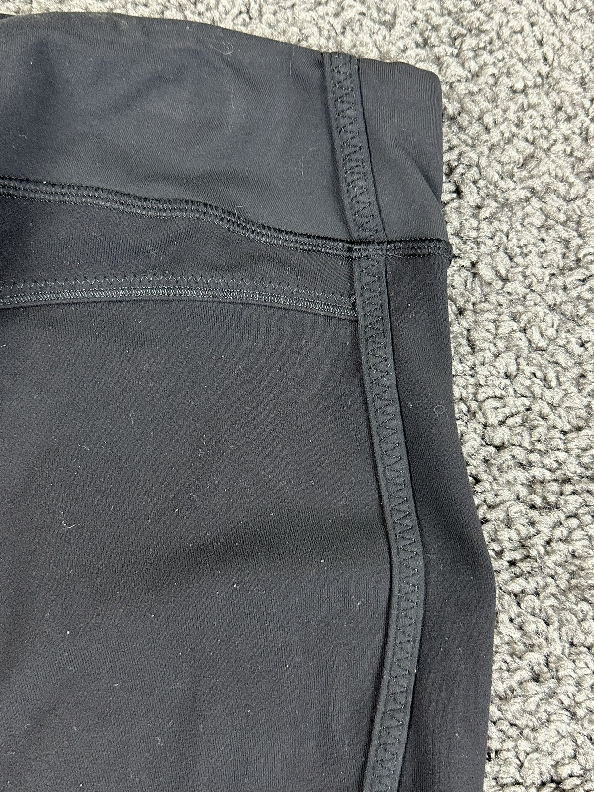 Lululemon Black Tall Leggings Athletic Yoga Pants 34 Inseam High Rise Size 2