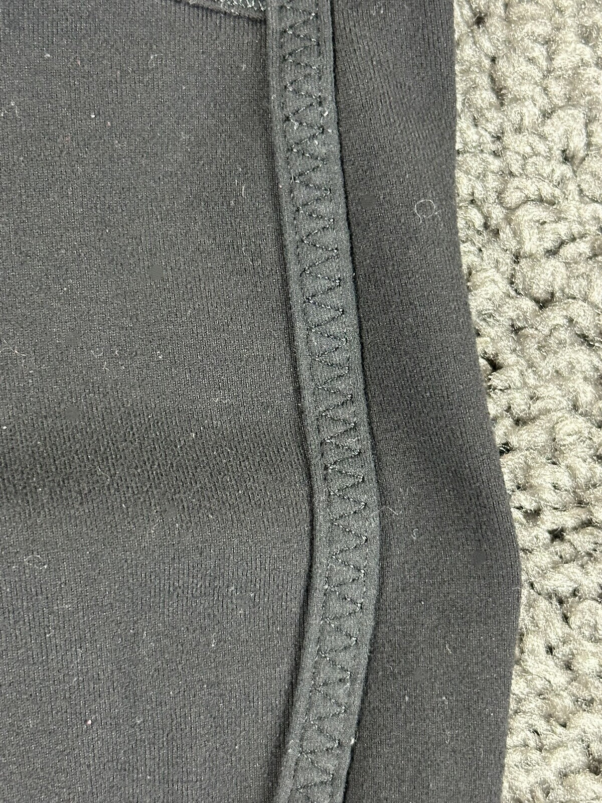Lululemon Black Tall Leggings Athletic Yoga Pants 34 Inseam High Rise Size 2