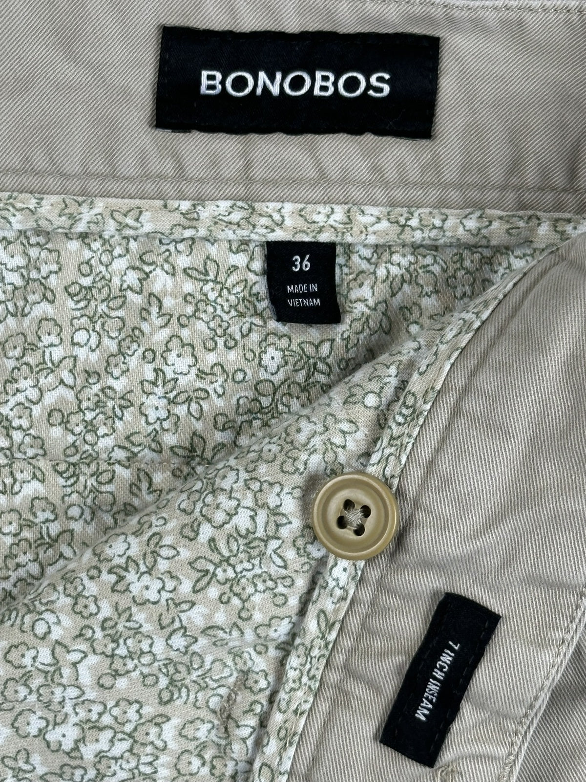 Bonobos Mens Stretch Washed Chino Shorts Khaki Tan Flat Front 7 Inseam Size 36