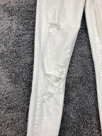 Paige Jeans Women's White Distressed Margot Ultra Skinny Size 28