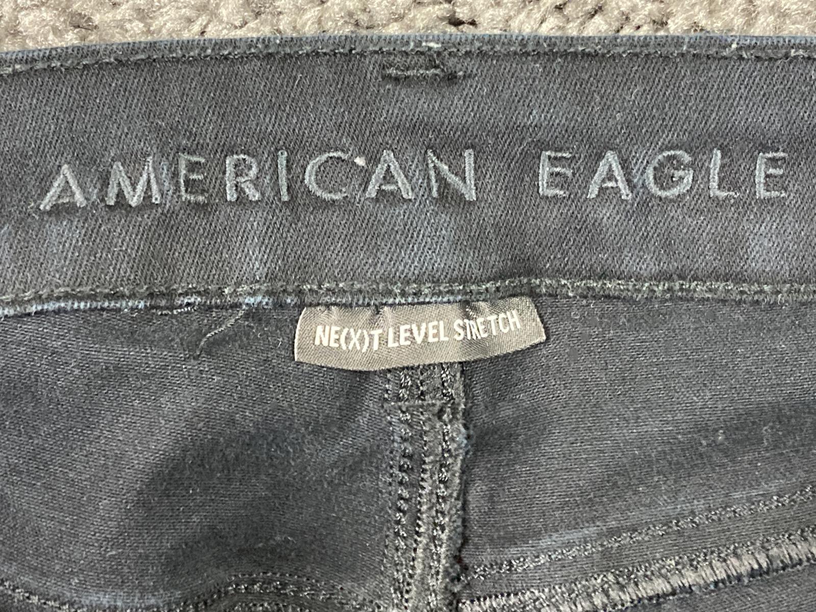 American Eagle Hi-Rise Skinny Kick Jeans Short Black Seam Split Hem Sz 14