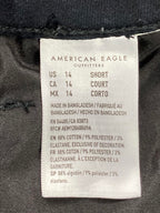 American Eagle Hi-Rise Skinny Kick Jeans Short Black Seam Split Hem Sz 14