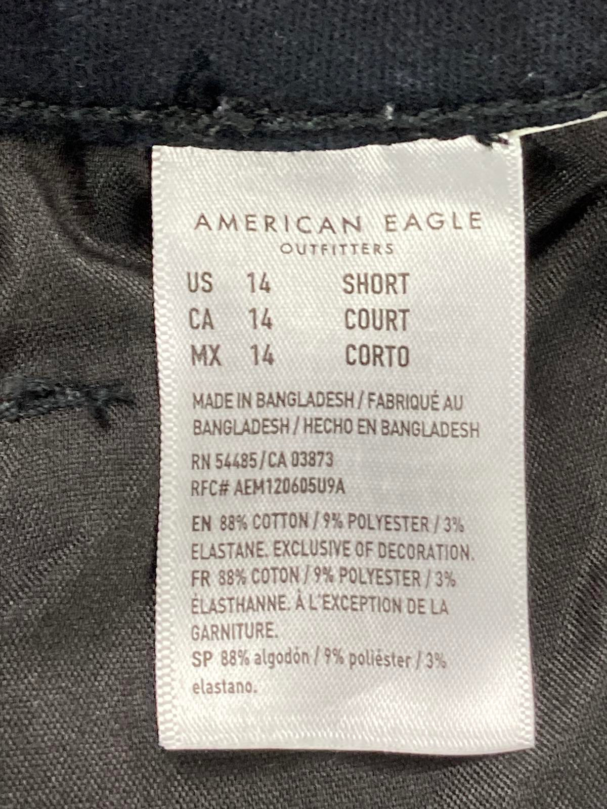 American Eagle Hi-Rise Skinny Kick Jeans Short Black Seam Split Hem Sz 14