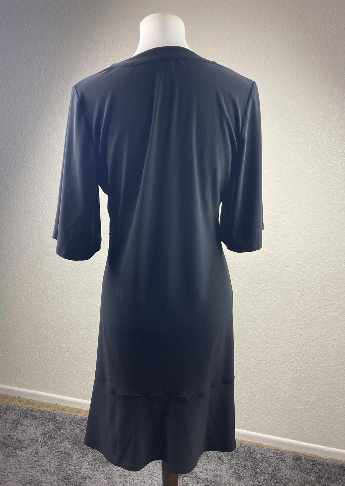 White House Black Market Dress Black V-Neck Short Sleeve Size S