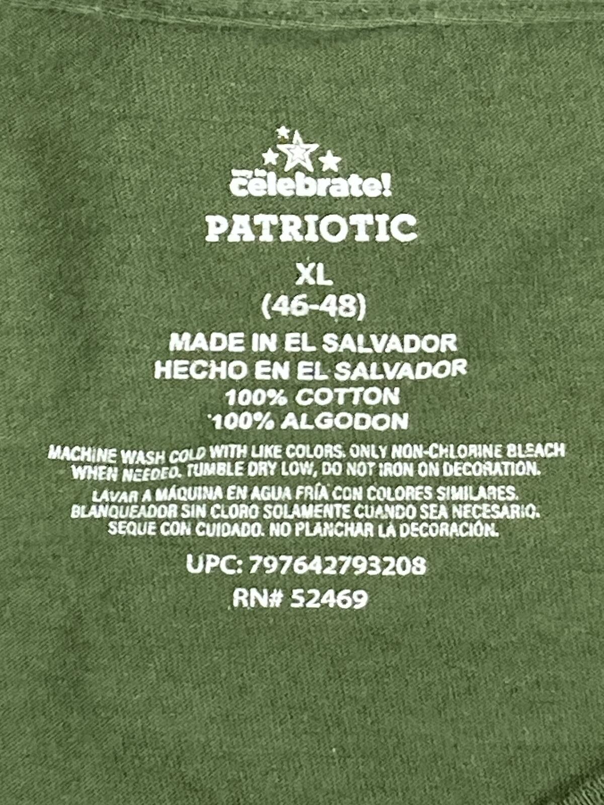 Way To Celebrate Patriotic Bulldog T-Shirt Mens Green Military Helmet USA Dog XL