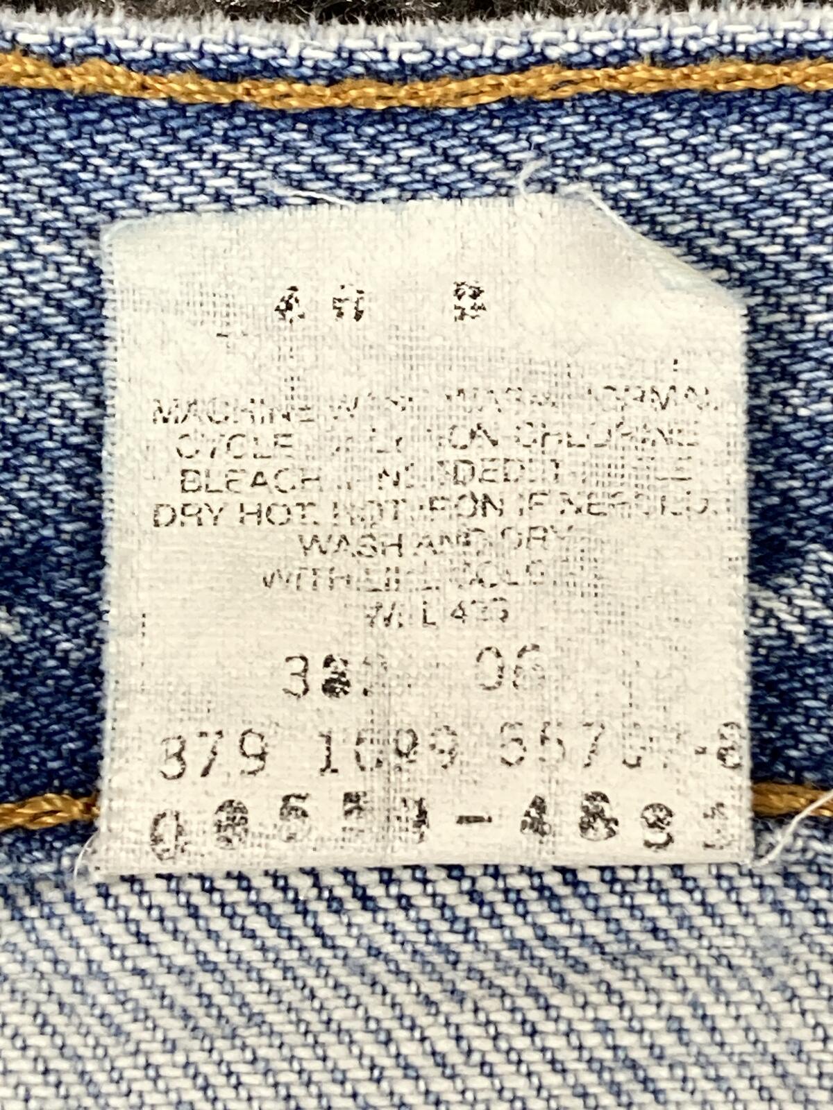 Vintage Levi's 550 Made in USA Relaxed Fit Tapered Leg Jeans Oct 1999 Sz 42x30