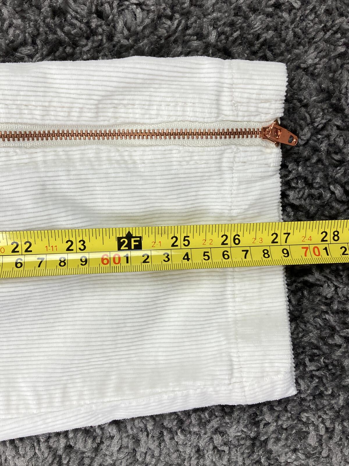 Anthropologie Pilcro Corduroy Cargo Pants White High Rise Ankle Zip Slim Size 30
