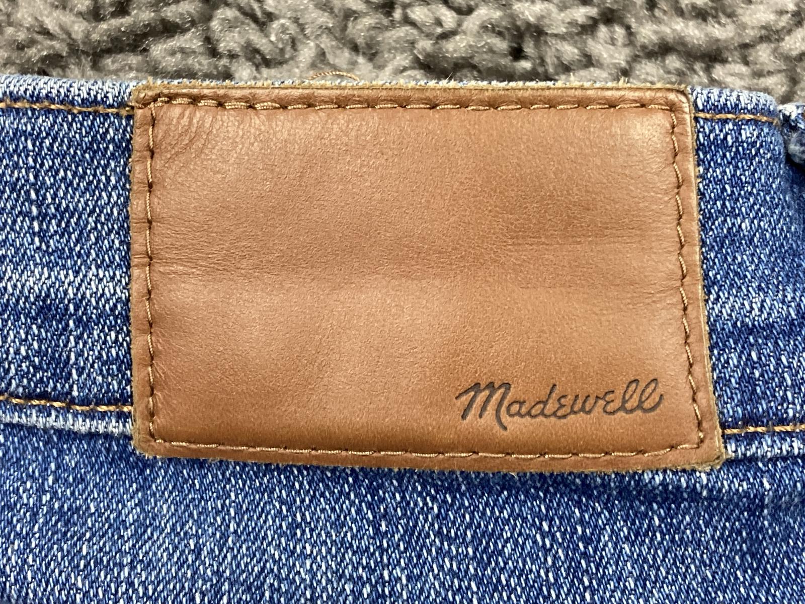 Madewell Slim Straight Jeans Women’s Size 26 Button Fly Medium Wash