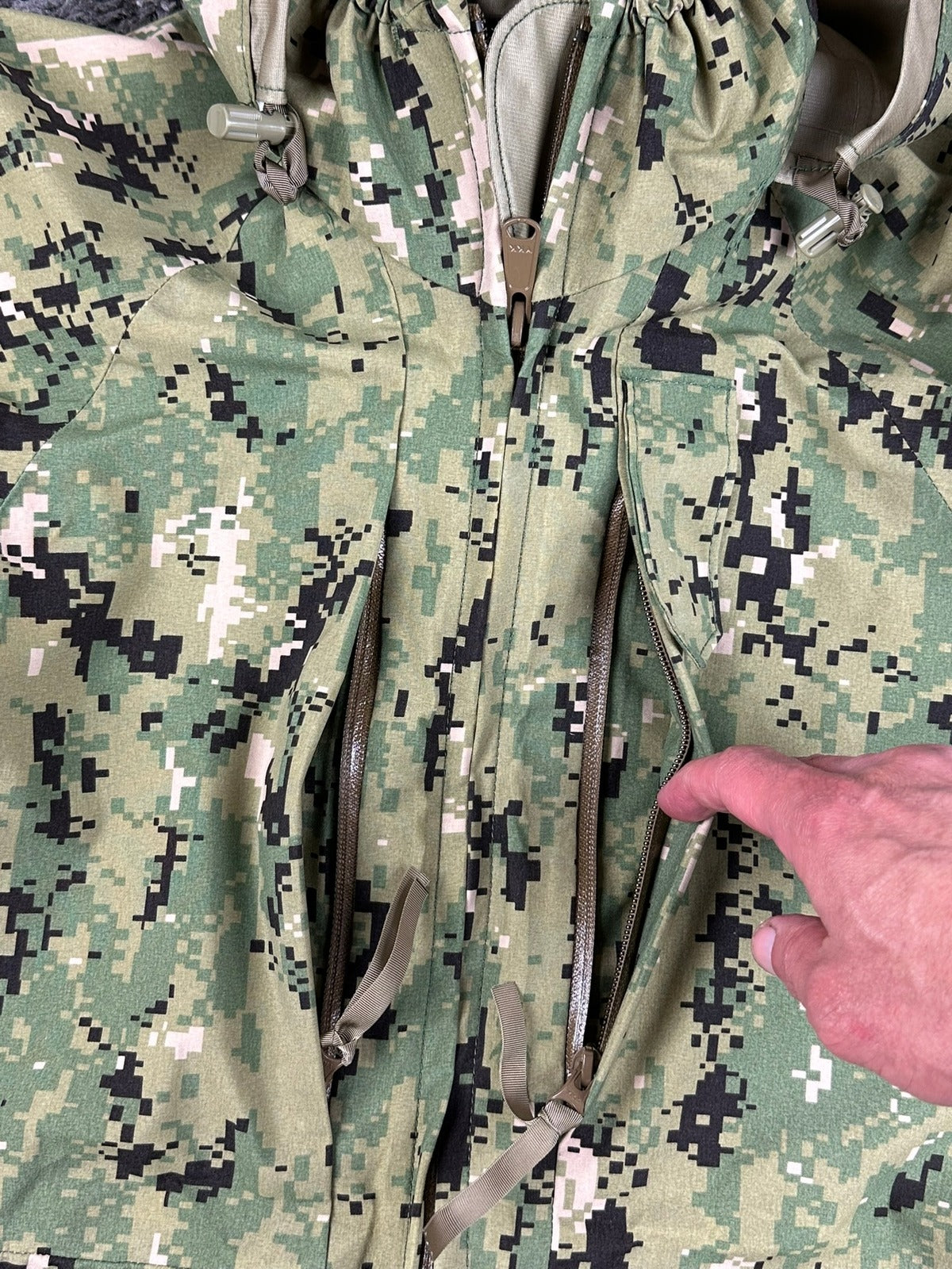 US Navy NWU Type III AOR2 Parka Small X-Short Waterproof Camo Jacket