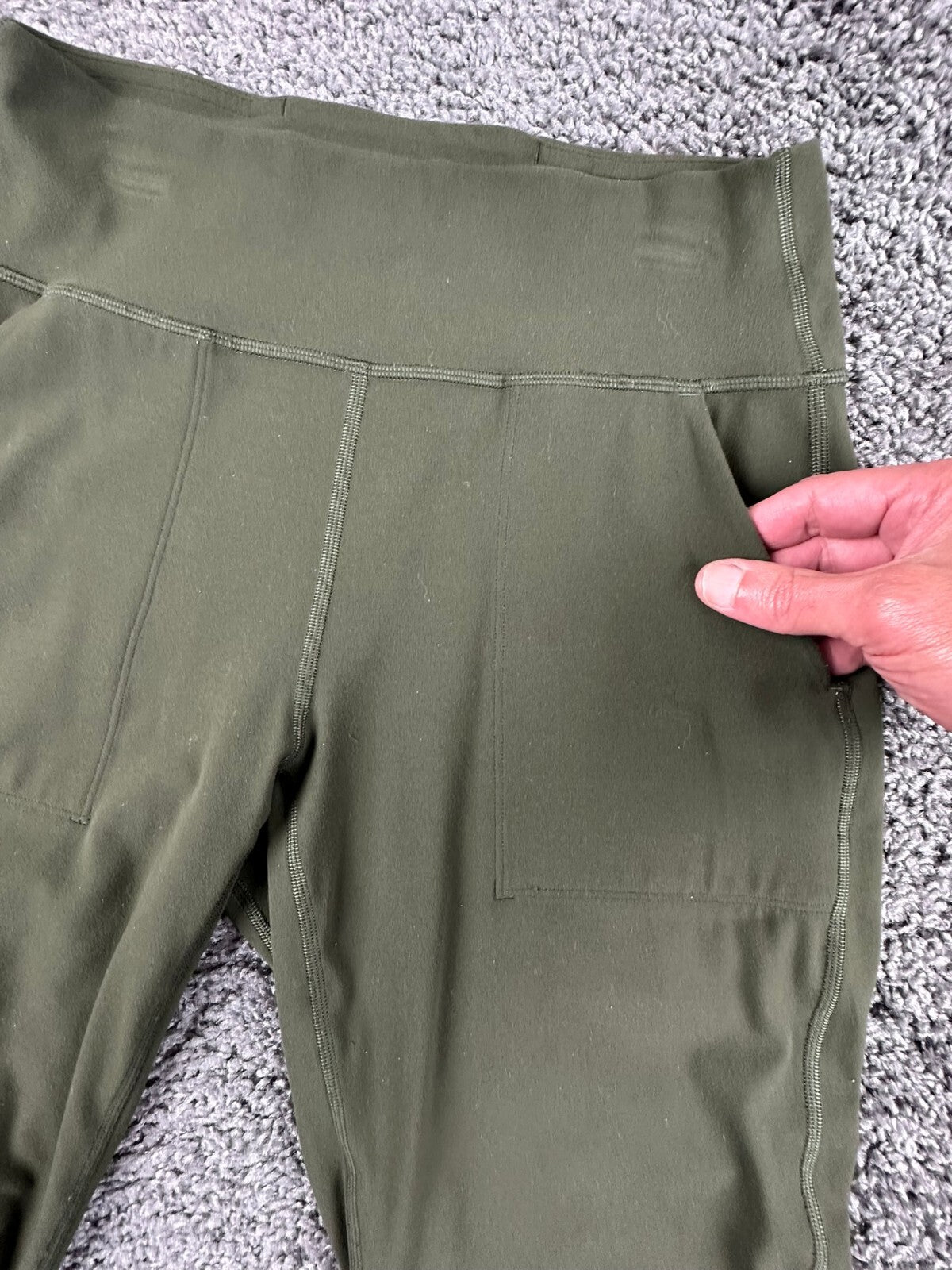Lululemon Womens Align High Rise Jogger 28" Inseam Dark Olive Green Yoga Size 6