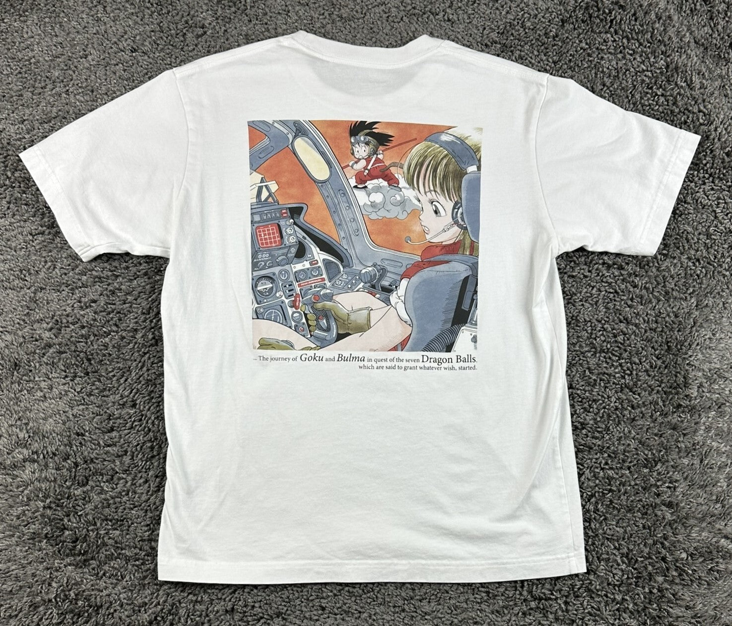 Uniqlo UT Dragon Ball DAIMA Goku Bulma Graphic T-Shirt Mens White Anime Sz M