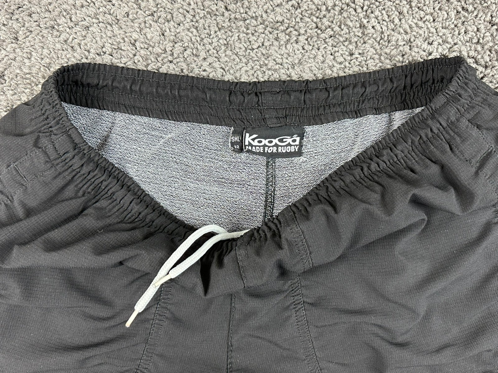 KooGa Rugby Shorts Mens Small Black Pockets Elastic Waist Training Athletic 32