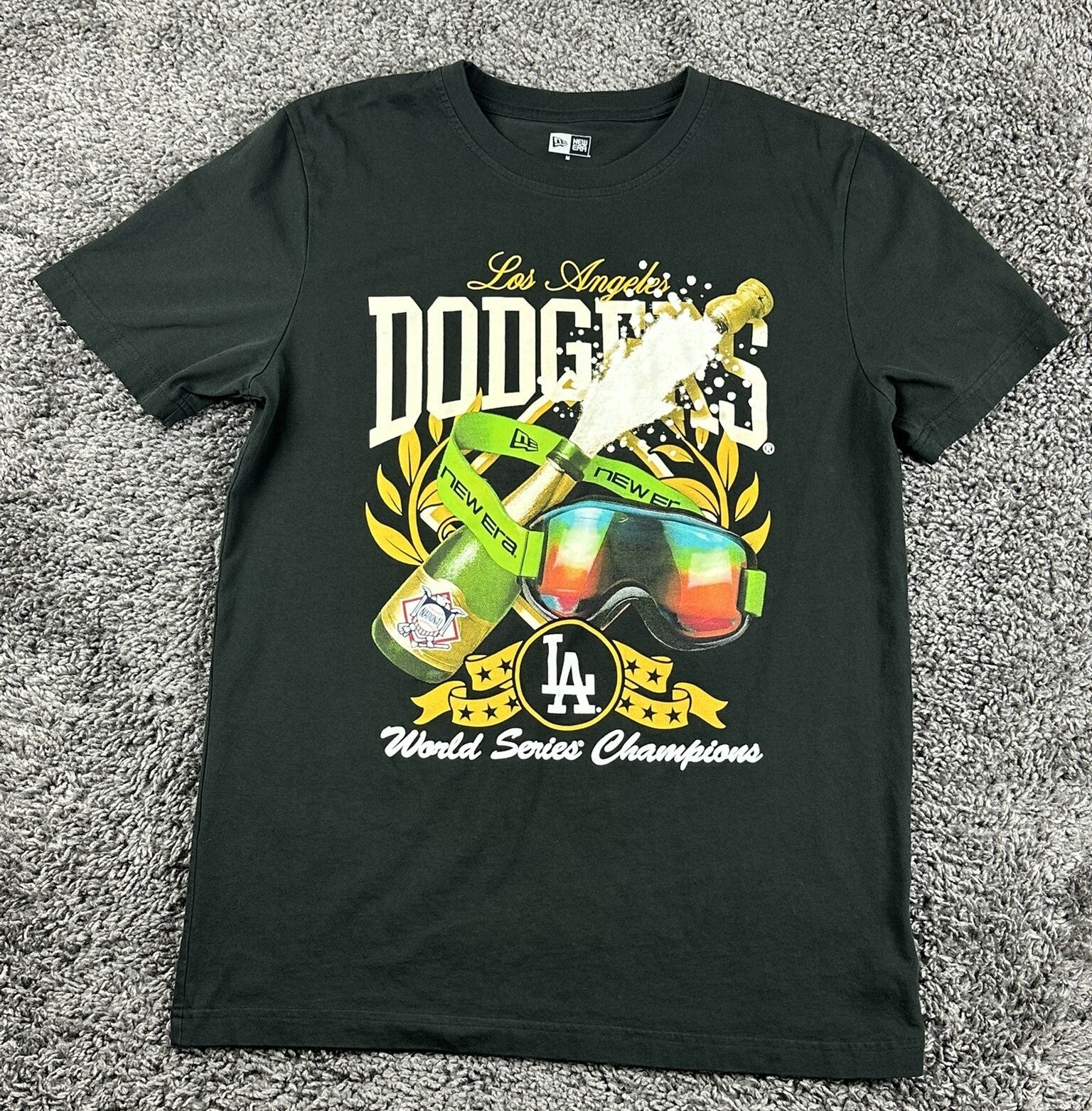 New Era Los Angeles Dodgers T-Shirt Mens Black World Series Champions MLB Sz M