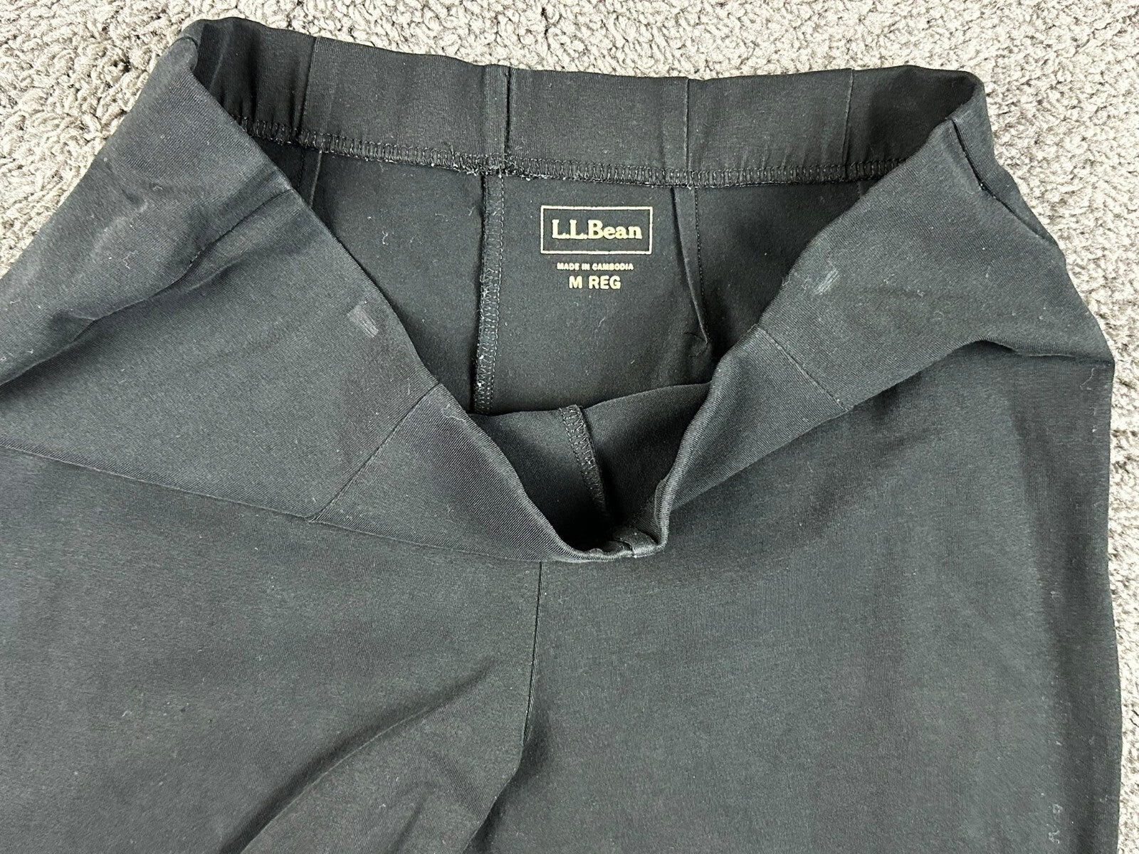 LL Bean Perfect Fit Pants Women's Medium Regular Black Cotton Lycra Straight Leg