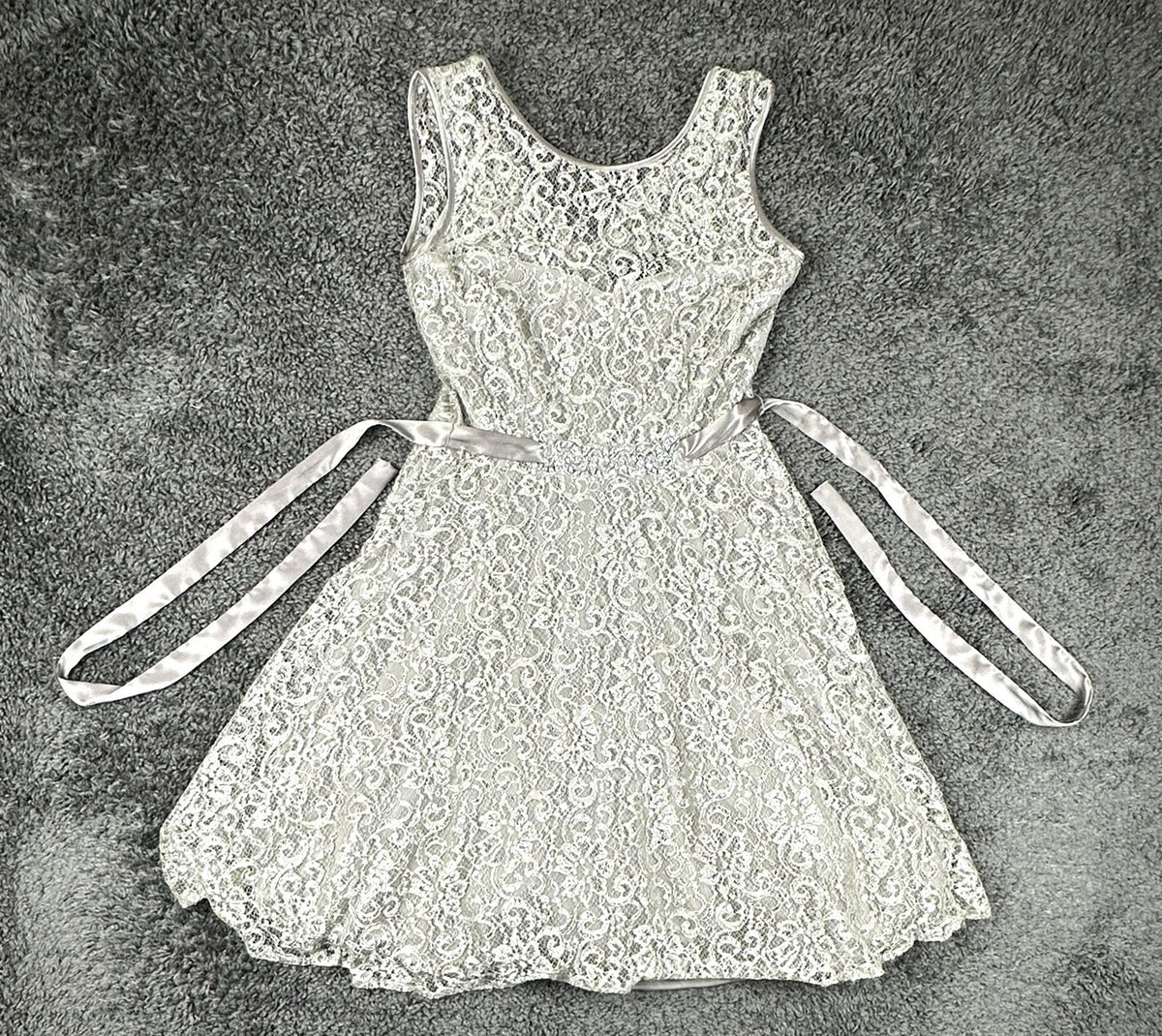 Betsy & Adam Womens 6 Silver Metallic Lace Rhinestone Tulle Cocktail Party Dress