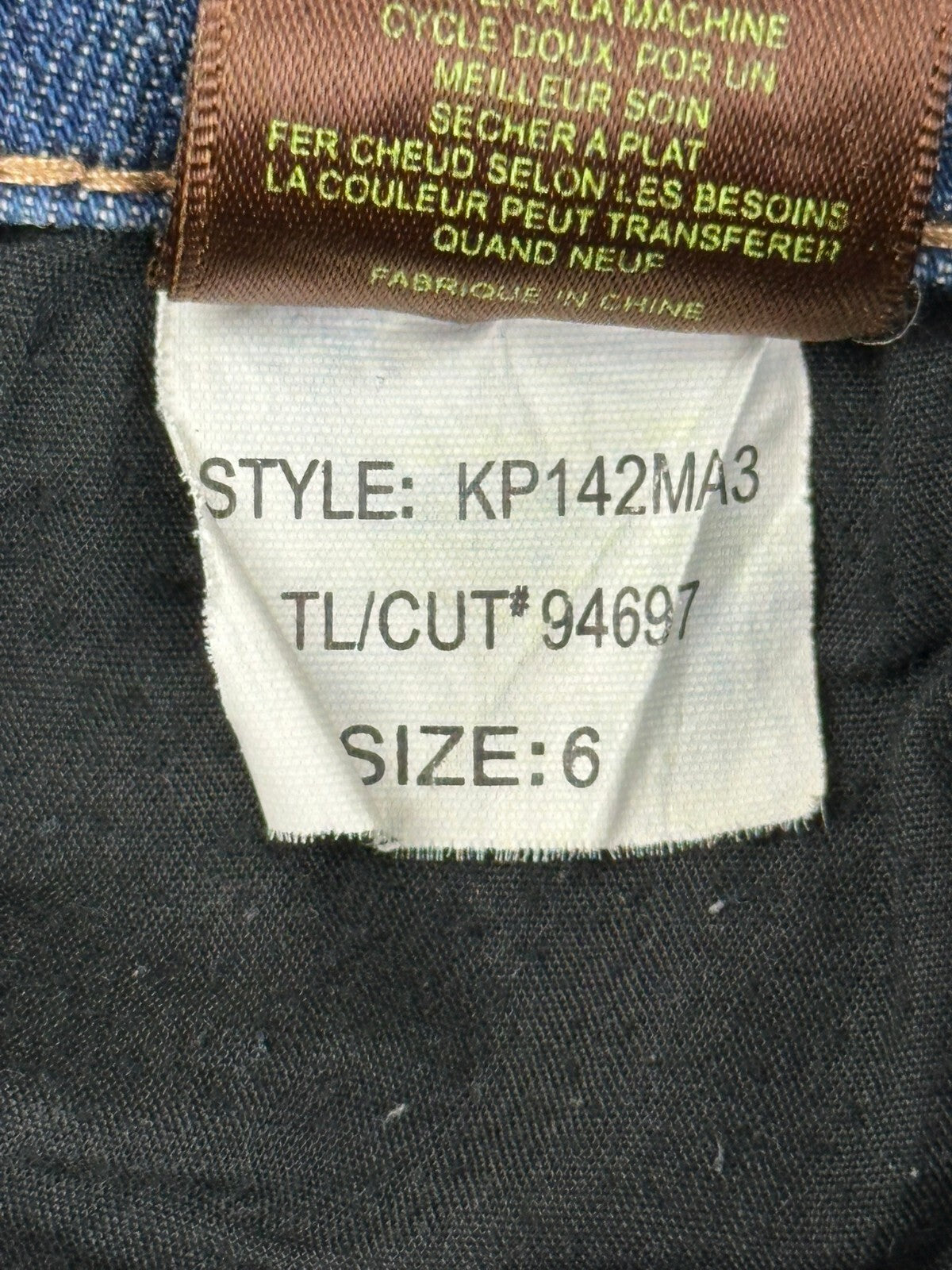KUT from the Kloth Womens 6 Medium Wash Catherine Boyfriend Jeans