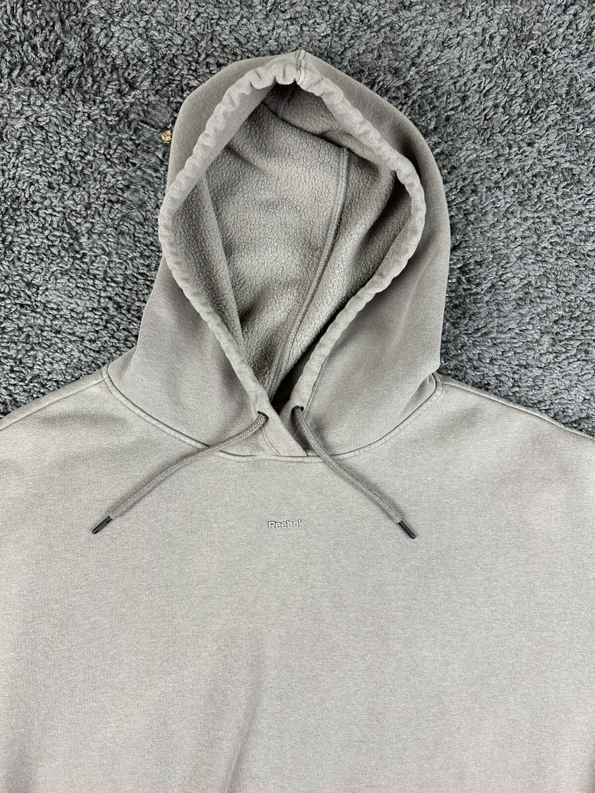Reebok Mens XXL Light Grey Center Logo Oversized Pullover Hoodie