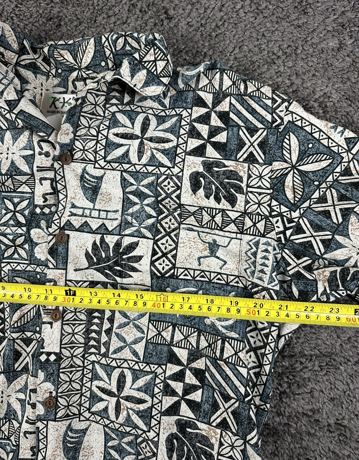 Vintage 90s KY'S Mens M Blue Tapa Print Short Sleeve Hawaiian Aloha Shirt