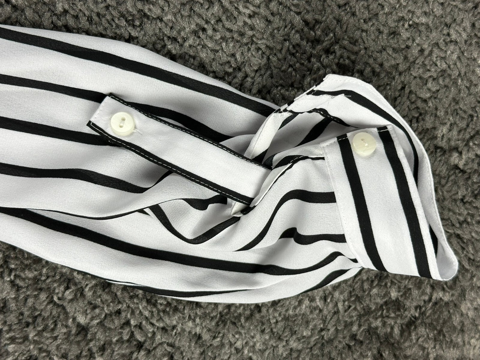 Valerie Stevens Womens Striped Button Up Cold Shoulder Blouse Shirt Sz M NWT