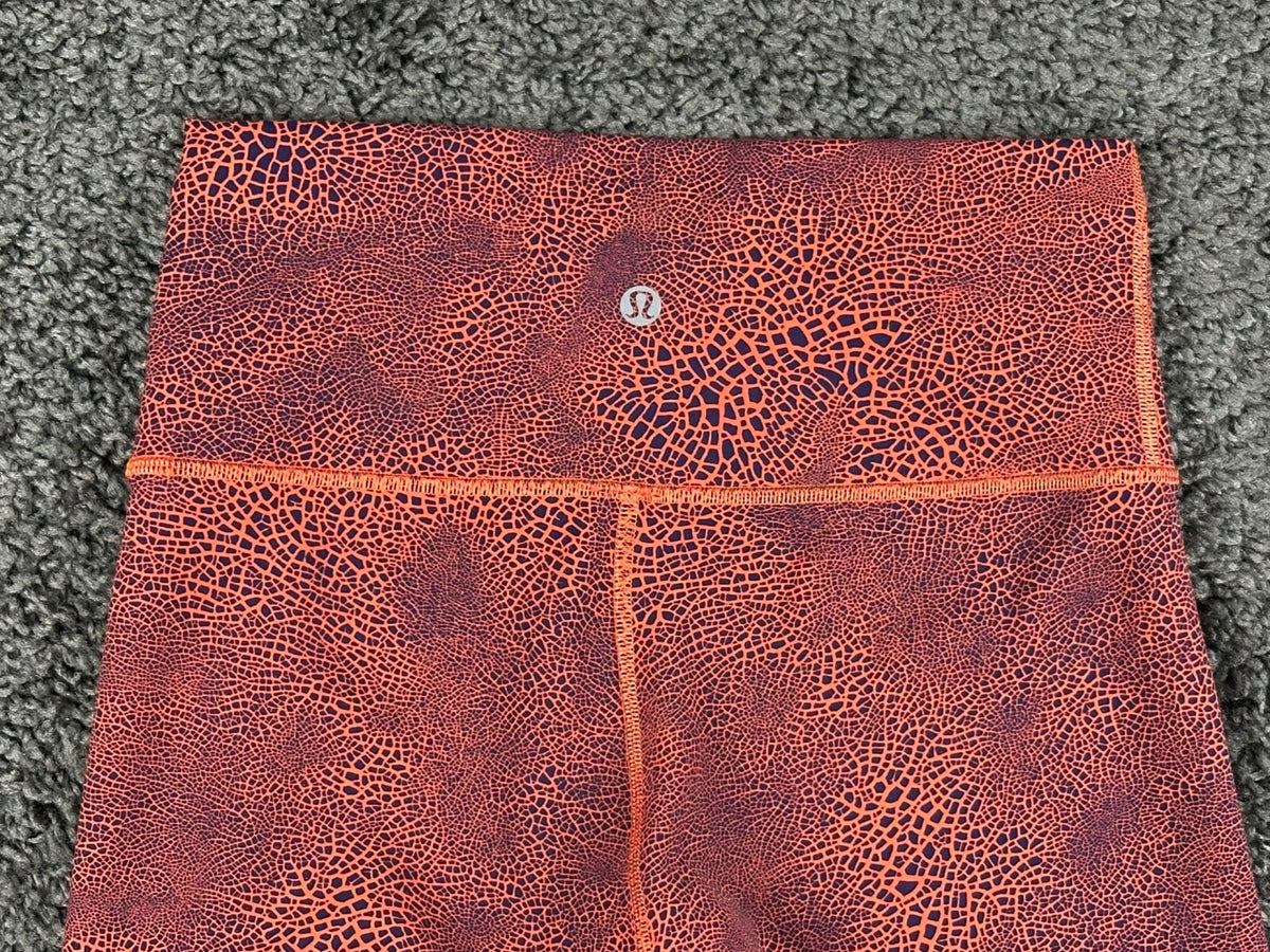 Lululemon Womens 6 Orange Crackle Fast and Free High-Rise Shorts