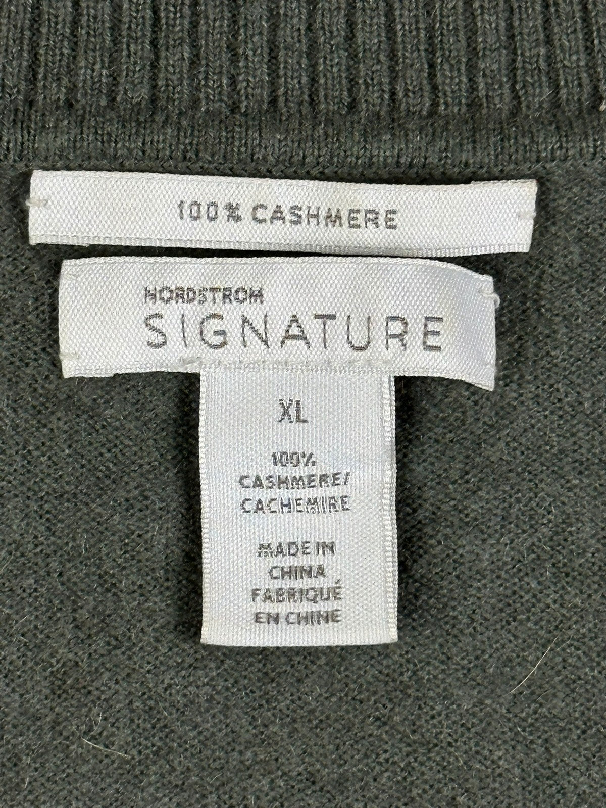 Nordstrom Signature Women's XL Green 100% Cashmere V-Neck Pullover Sweater