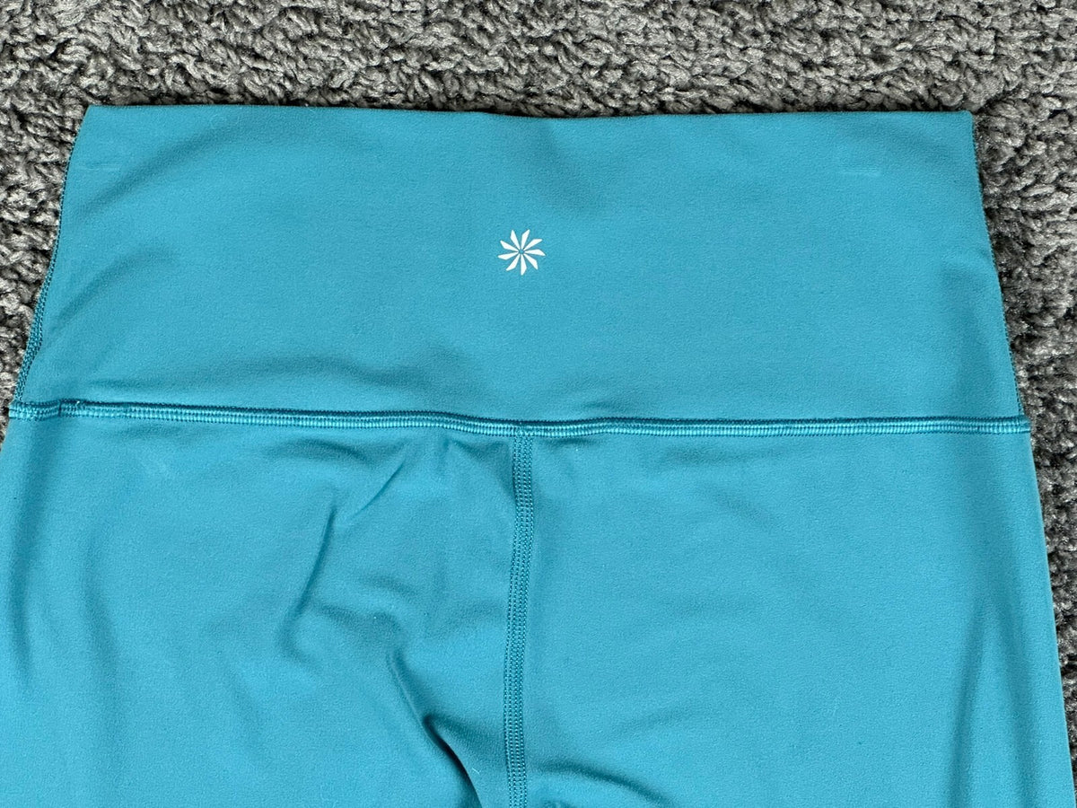 Athleta Womens M Transcend 7/8 Tight Leggings Teal Yoga Gym Workout Pants