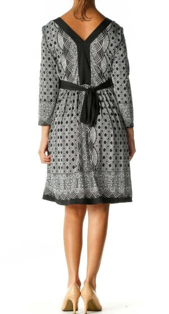 ECI New York Womens Small S V-Neck Empire Waist Tie A-Line Dress Black White