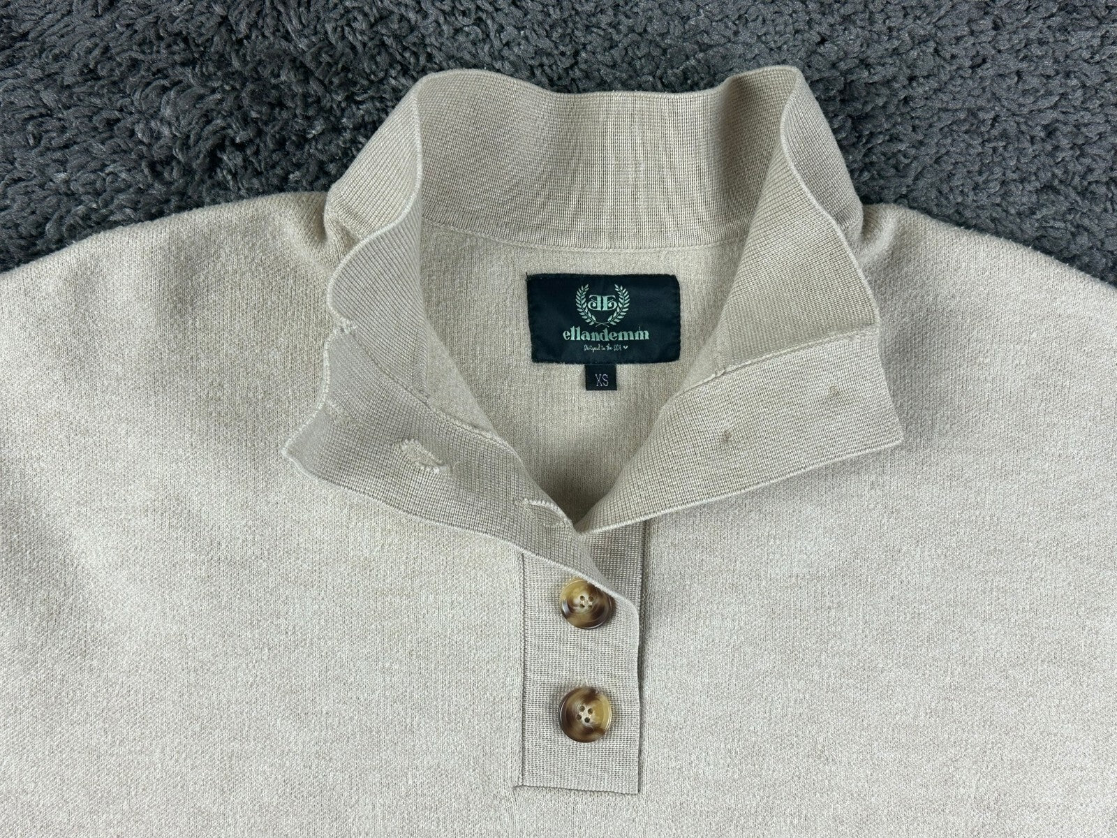 EllandEmm Womens Sweater Beige XS Mock Neck Button Pullover Quiet Luxury