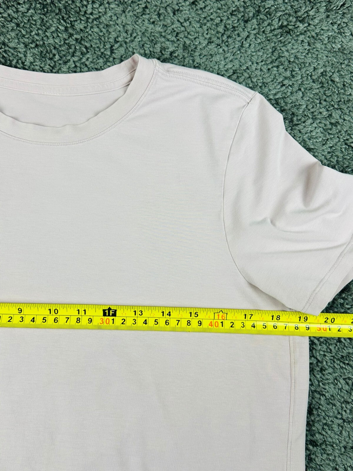 Lululemon Womens 10 Blush Pink Love Crew T-Shirt Curved Hem