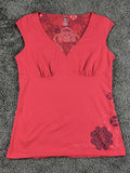 REI Womens Tunic Top Medium Red Floral V Neck Cap Sleeve Stretch Travel Shirt