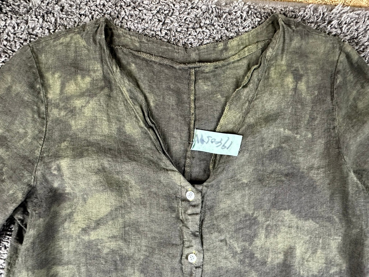 Camo Linen Jumpsuit Womens Size Medium Olive Green V-Neck Pockets Romper