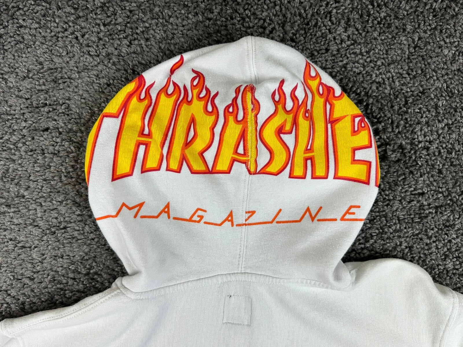 Vans x Thrasher Mens Hoodie White Flame Logo Pullover Skateboarding Sz Medium
