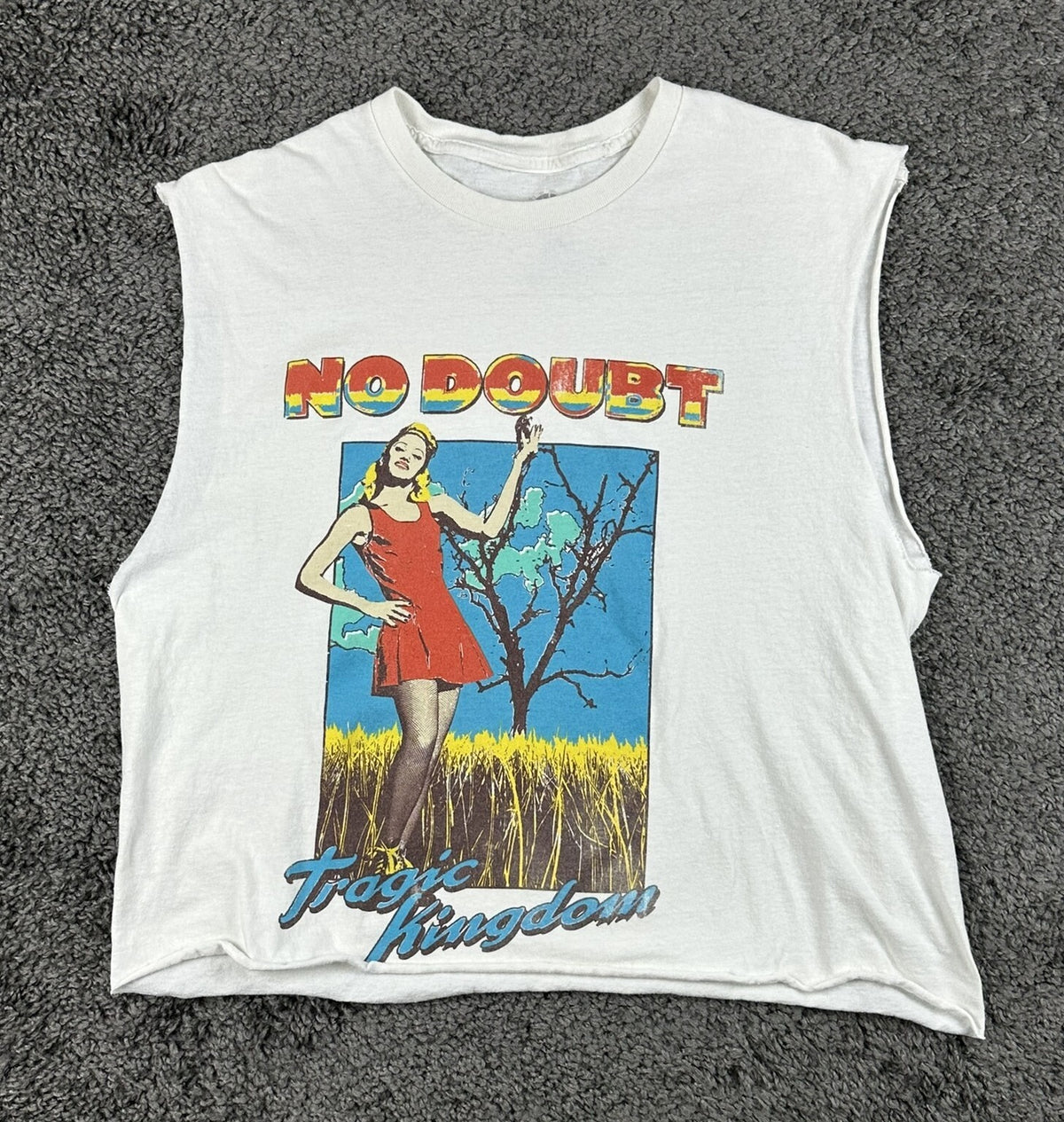 No Doubt Tragic Kingdom Womens M White Cropped Sleeveless Graphic Band Tee