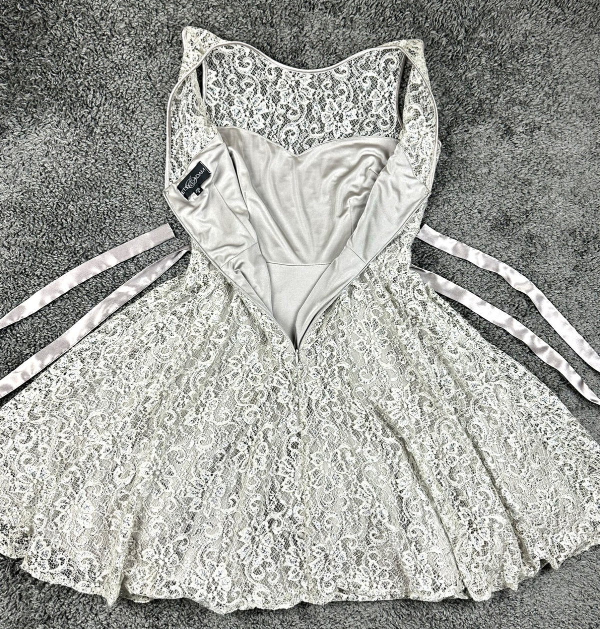 Betsy & Adam Womens 6 Silver Metallic Lace Rhinestone Tulle Cocktail Party Dress