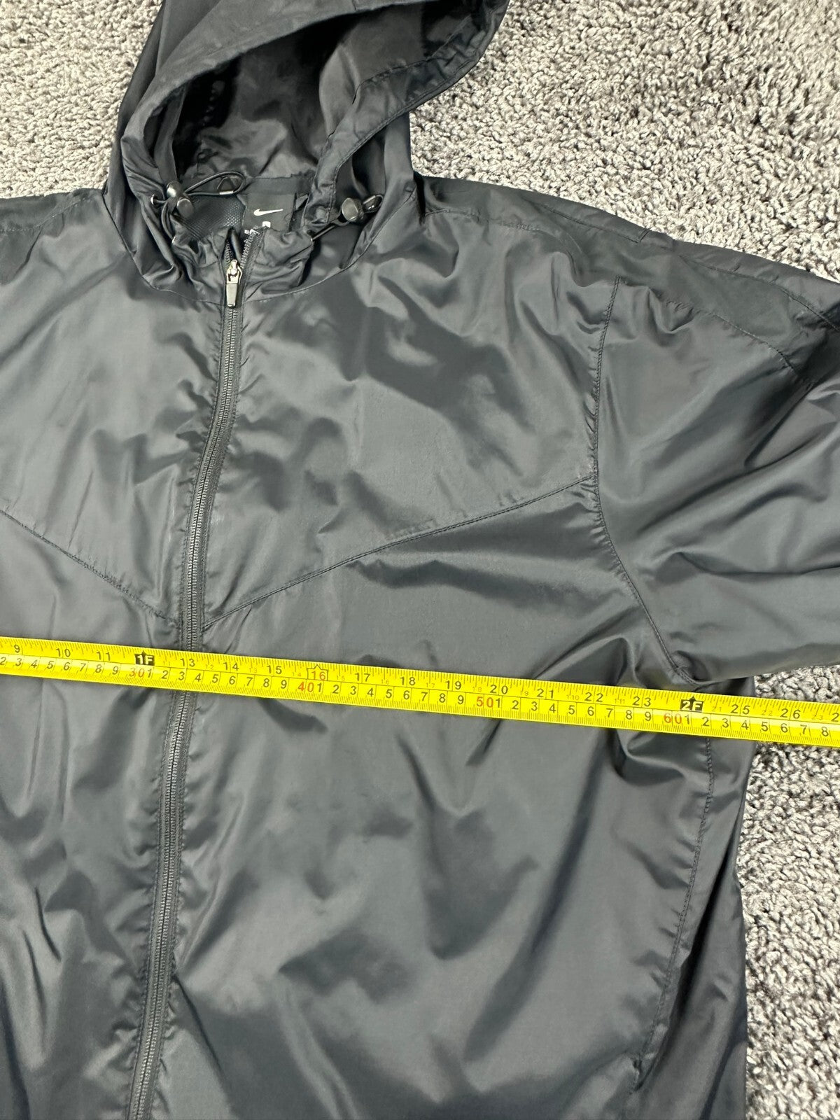 Nike Mens Team Sideline Rain Jacket Black Hooded Windbreaker Full Zip Sz XL