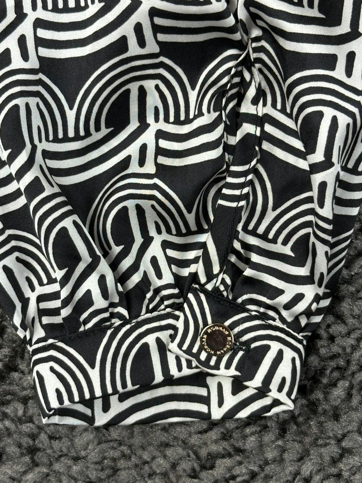 Morgan De Toi Odesir Blouse Black White Geometric Wrap Long Sleeve Top Sz XS 34