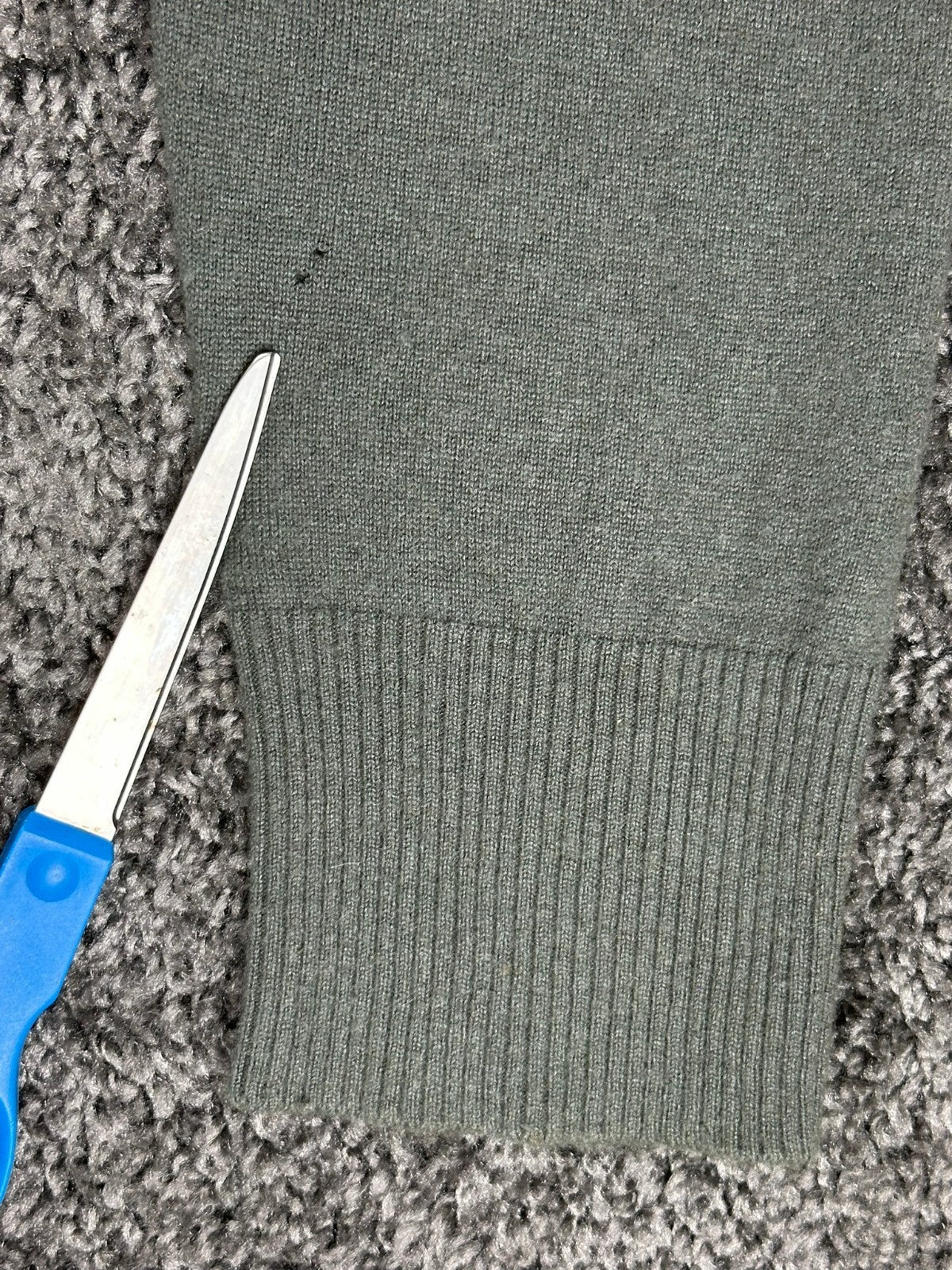 Nordstrom Signature Women's XL Green 100% Cashmere V-Neck Pullover Sweater